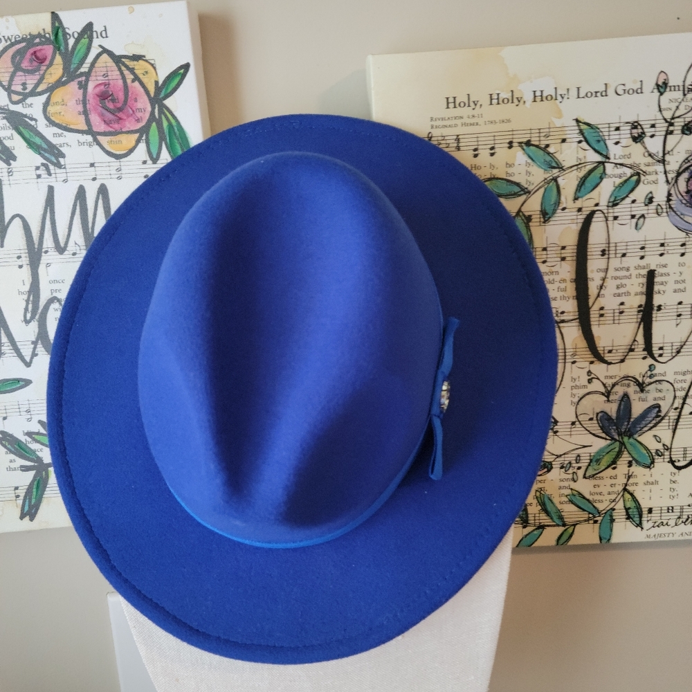 SJ Avanti Fedora